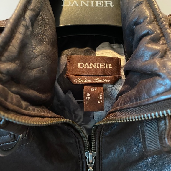 Danier Brown Leather Jacket - Picture 2 of 7
